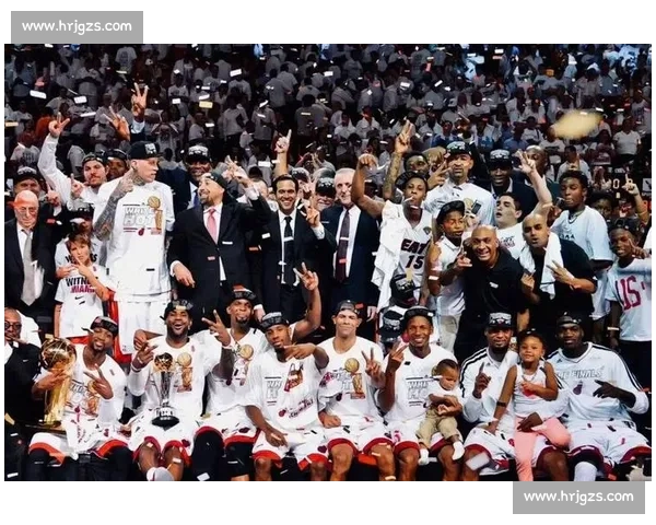 2016年NBA总决赛勇士对骑士第六场：王朝悬崖边的逆转与救赎